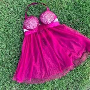 NWOT Victoria’s Secret Maroon and Tan Push-Up Babydoll - Size 34C